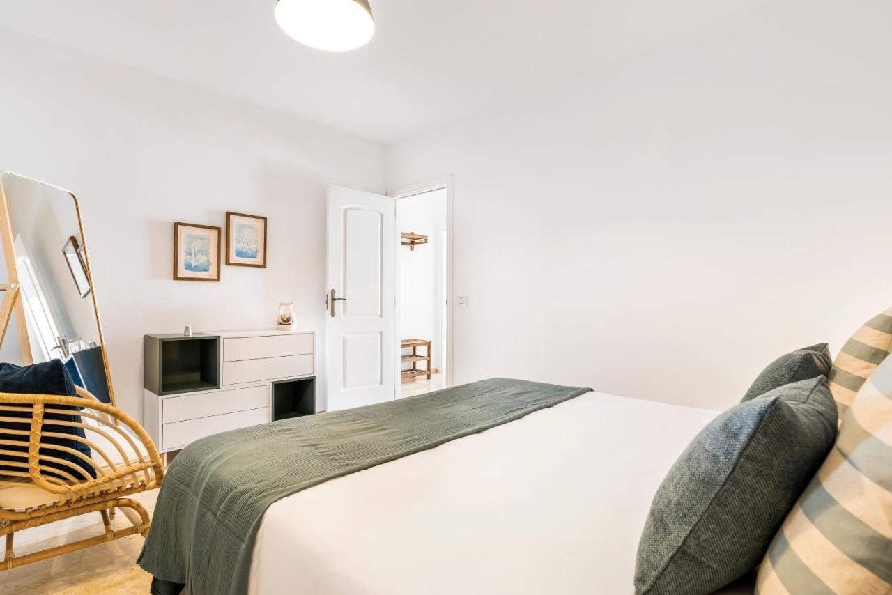 La Nea Beach Apartment Radazul Eksteriør billede
