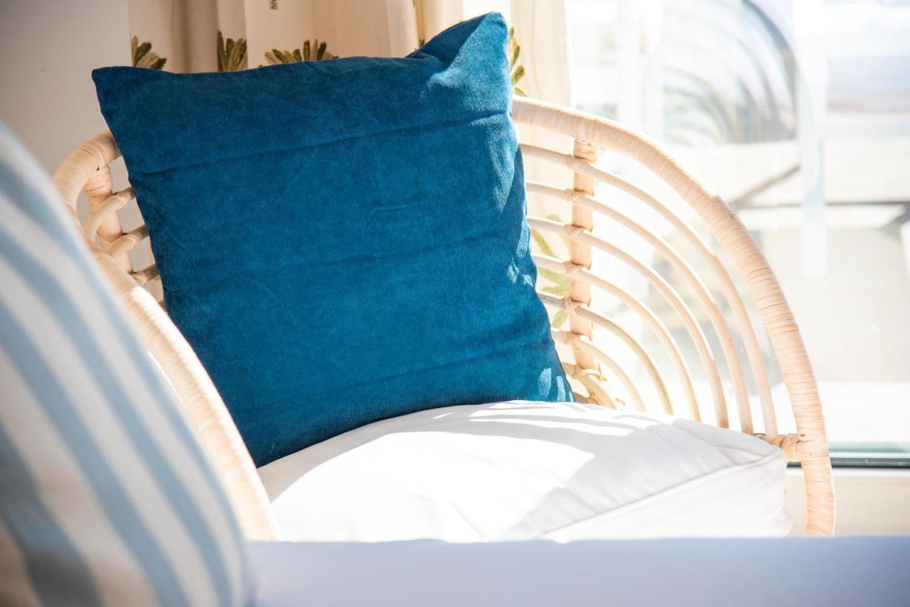 La Nea Beach Apartment Radazul Eksteriør billede