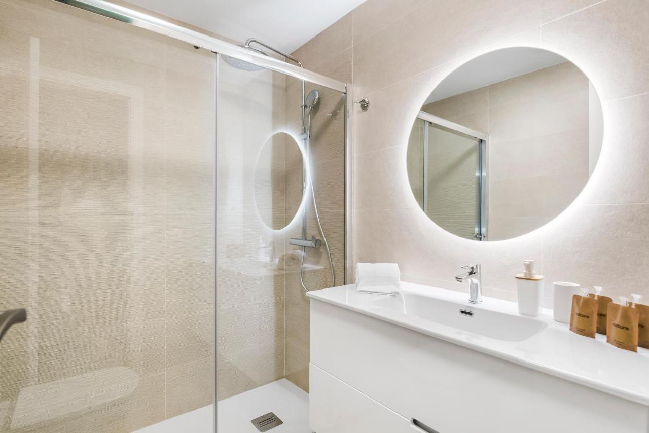 La Nea Beach Apartment Radazul Eksteriør billede